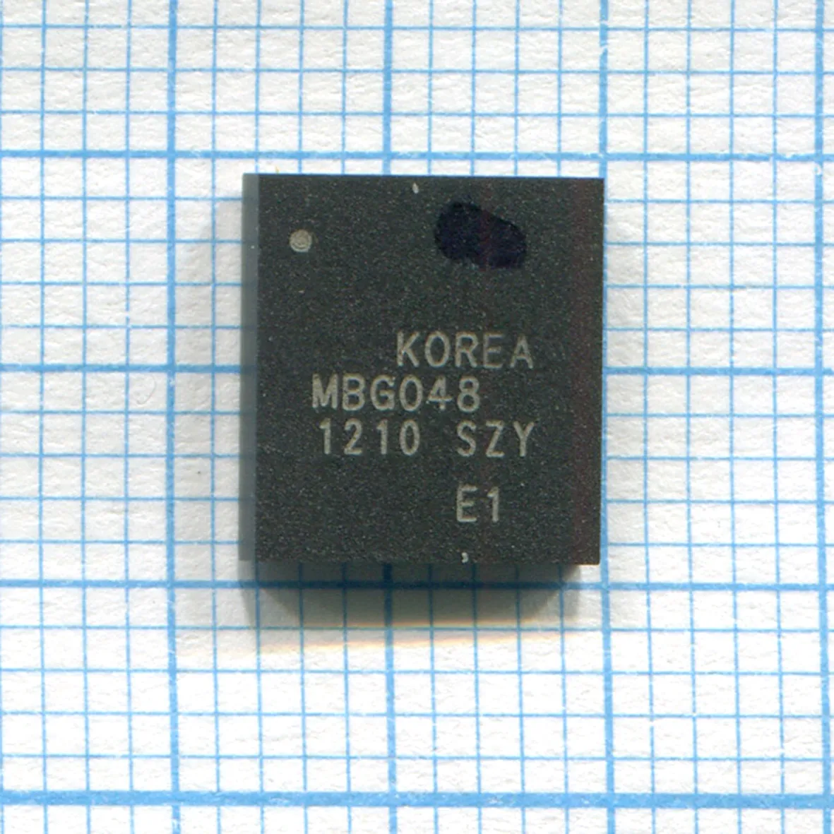 Микросхема MBG048PBS (б/у)